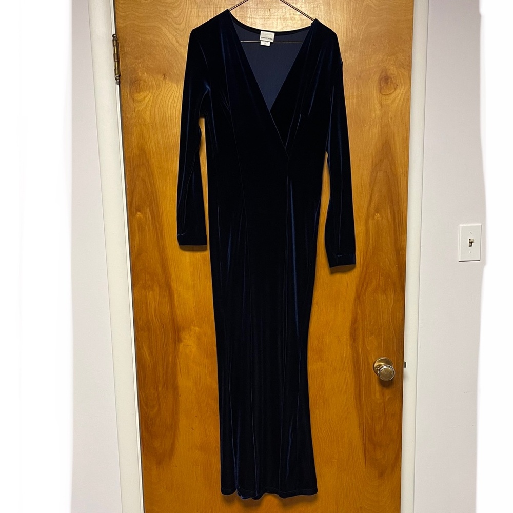 Ladies Newport News Blue Velvet V Neck Dress Luxury Style
